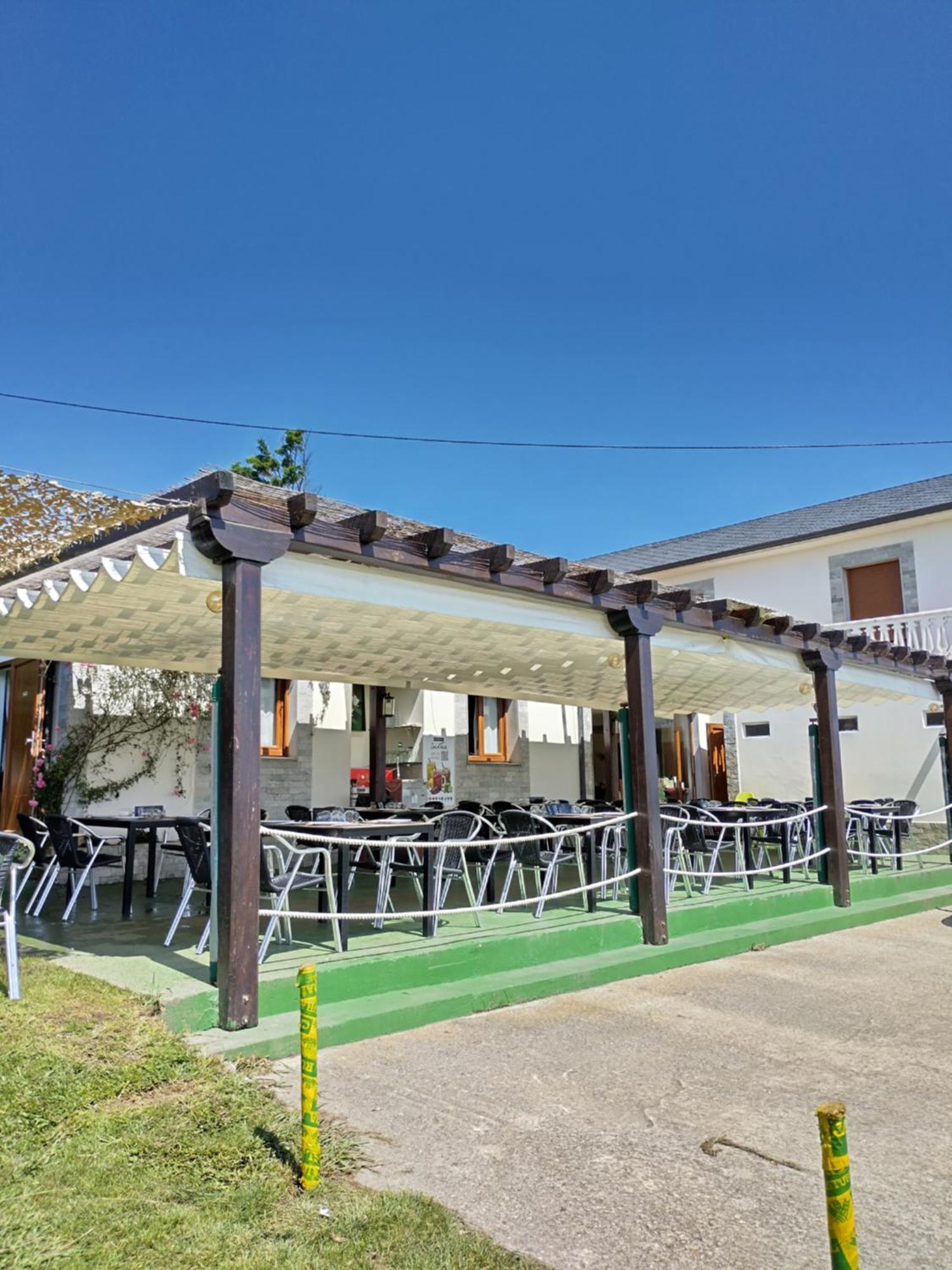 Hostal Restaurante Parajes Castropol Exteriér fotografie